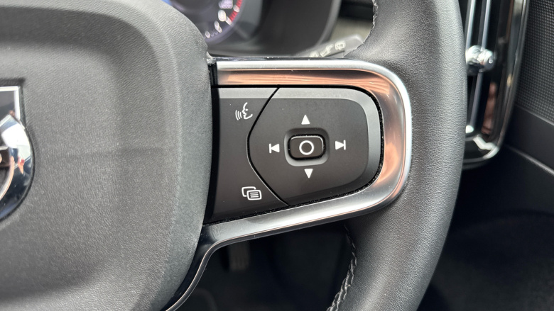 Volvo Xc40 1.5 T3 [163] Inscription 5dr Petrol Estate